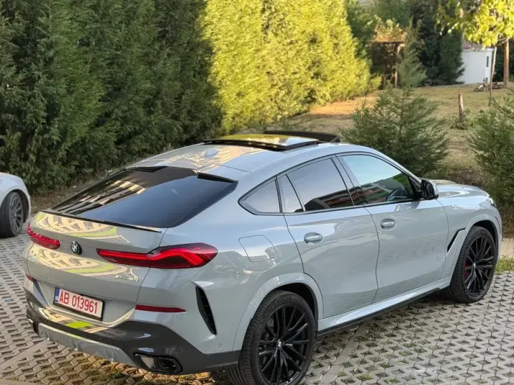 BMW X6 G06 xDrive40i AT MHEV
