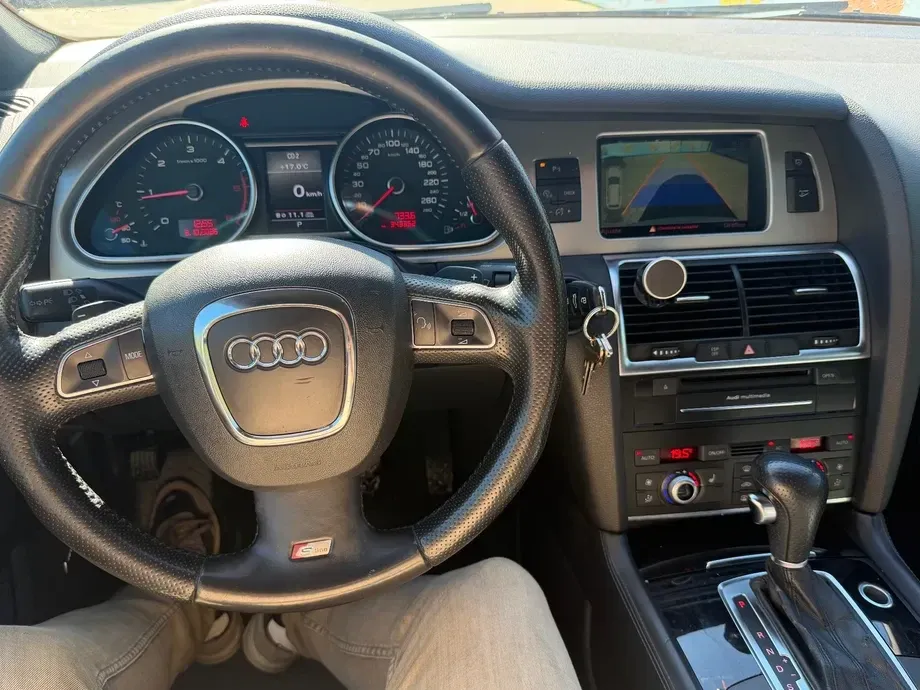 Audi Q7 — imagine 7