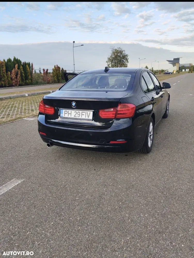BMW Seria 3 F30/F31/F34 [2011 - 2019] 318d — imagine 5