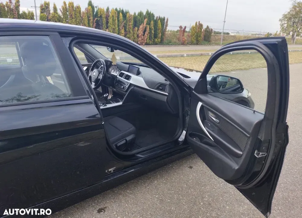BMW Seria 3 F30/F31/F34 [2011 - 2019] 318d — imagine 3