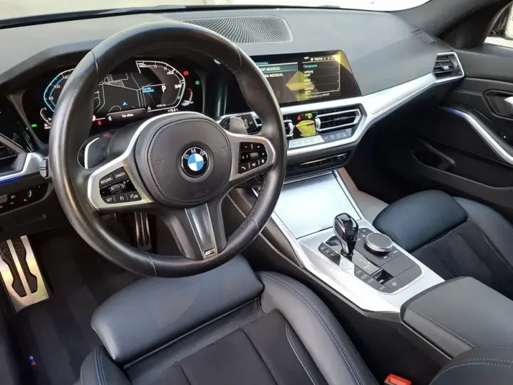 BMW Seria 3 G20/G21 320d xDrive Aut. Edition M Sport Shadow