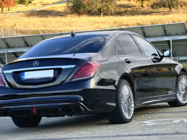 Mercedes-Benz S W222