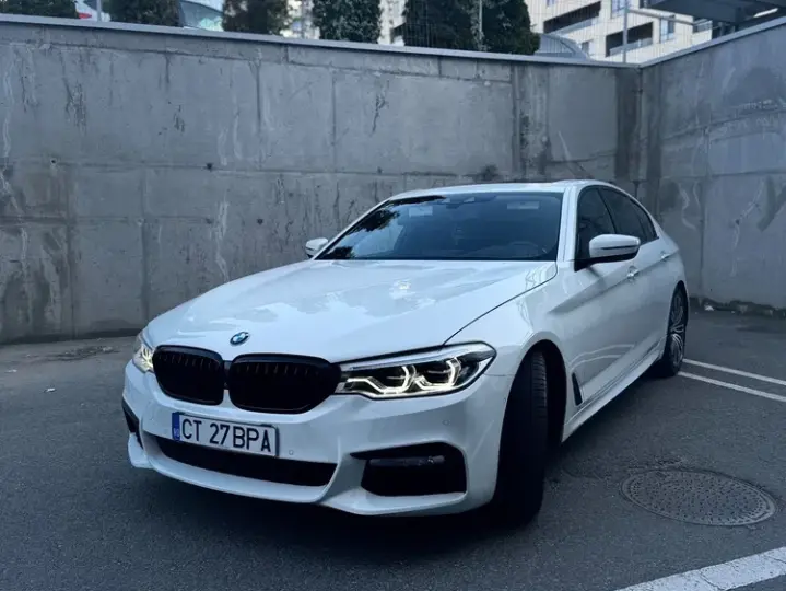 BMW Seria 5 G30/G31 [2017 - Prezent] 540i xDrive AT