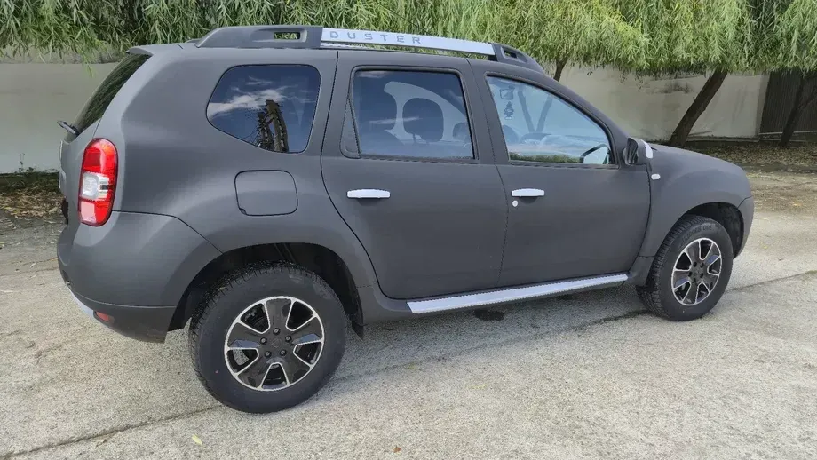 Dacia Duster — imagine 7