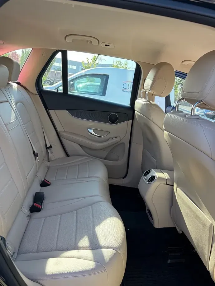 Mercedes-Benz GLC X253 220 d 4MATIC — imagine 9