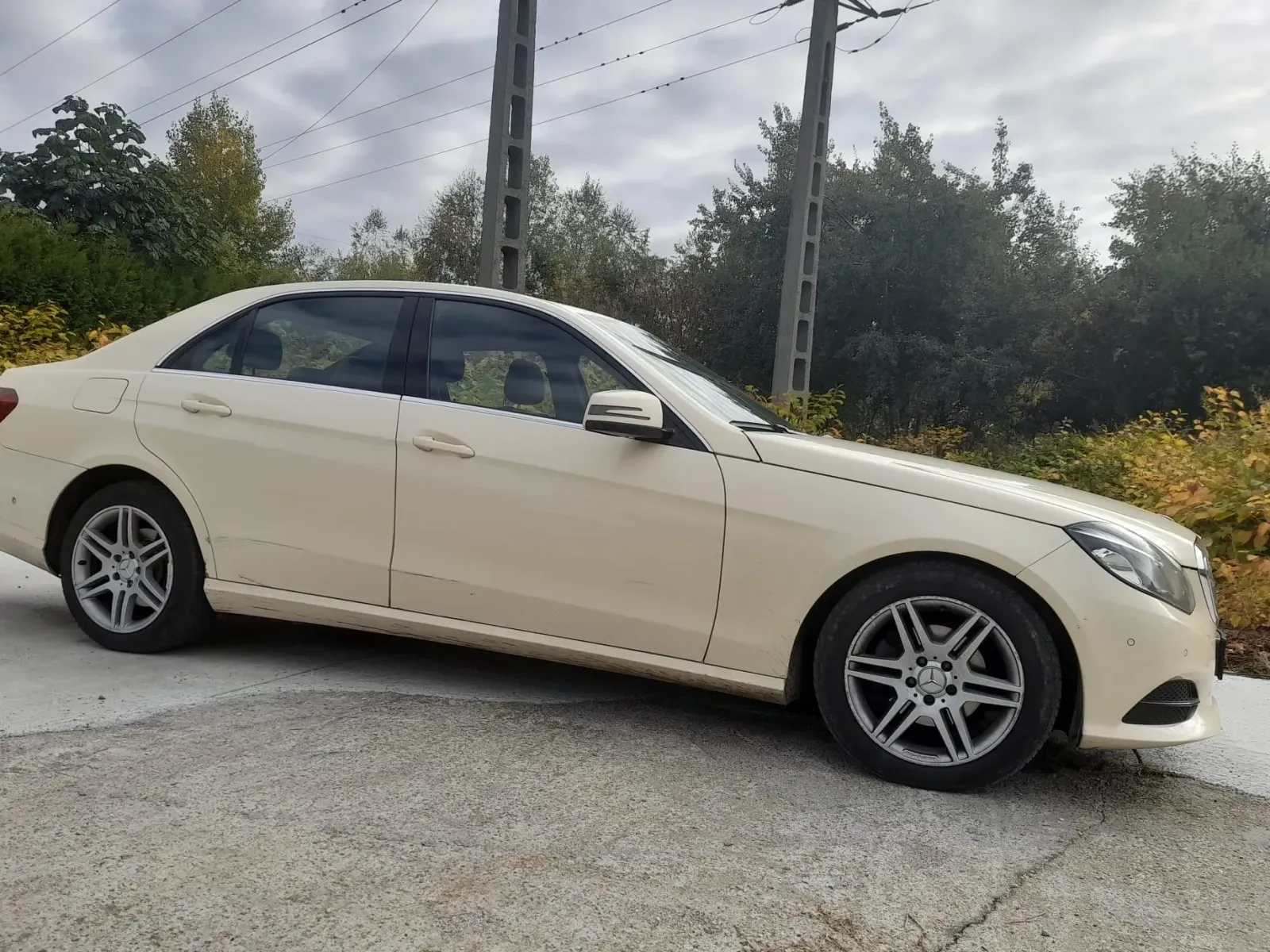 Mercedes-Benz E — imagine 10