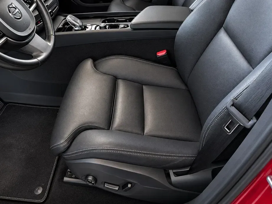 Volvo XC 60 — imagine 8
