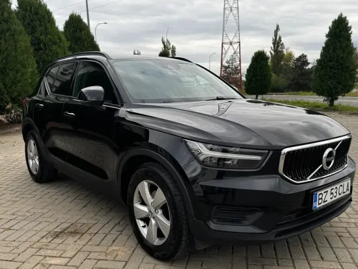 Volvo XC 40 D3 Momentum