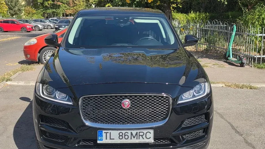 Jaguar F-Pace — imagine 3