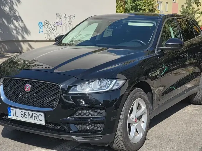 Jaguar F-Pace