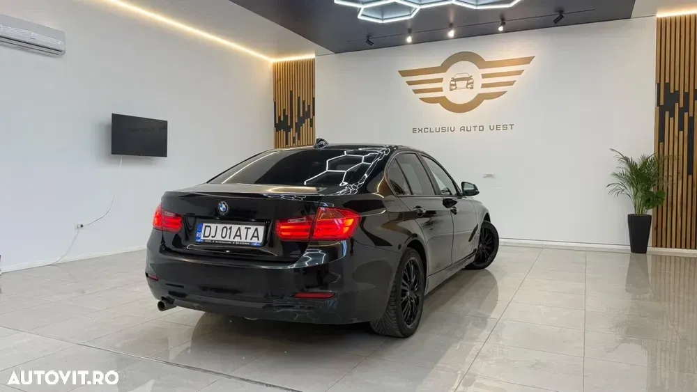 BMW Seria 3 E90/E91/E92/E93 [2005 - 2013] — imagine 3