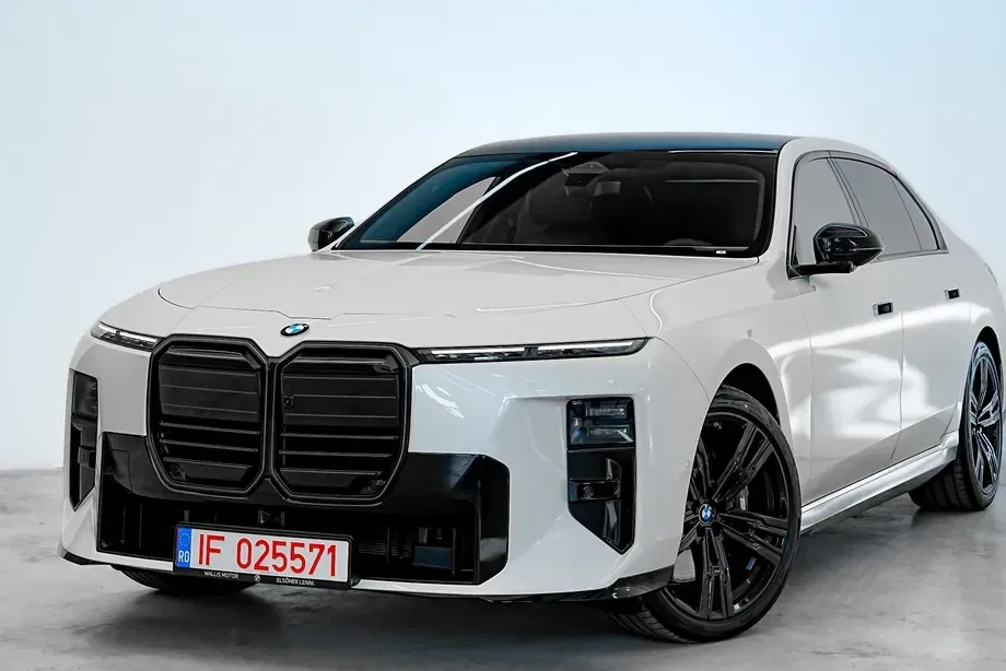 BMW Seria 7 G70 740 xDrive MHEV — imagine 6