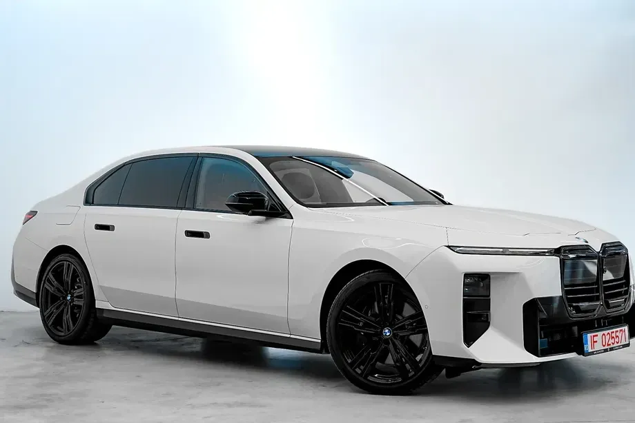 BMW Seria 7 G70 740 xDrive MHEV — imagine 5