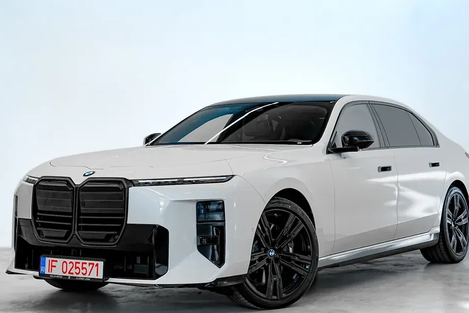 BMW Seria 7 G70 740 xDrive MHEV — imagine 2