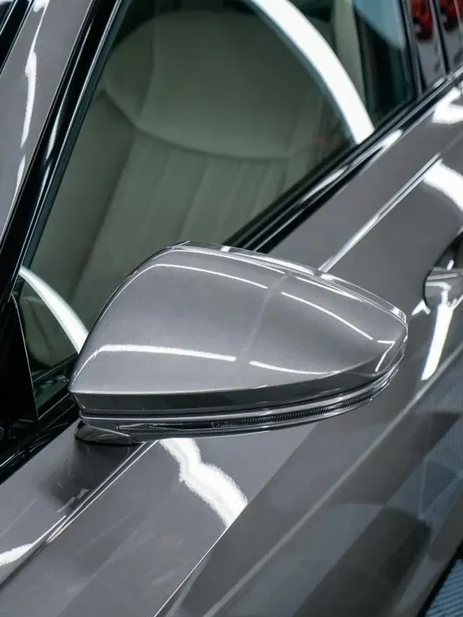 Audi A8 — imagine 8
