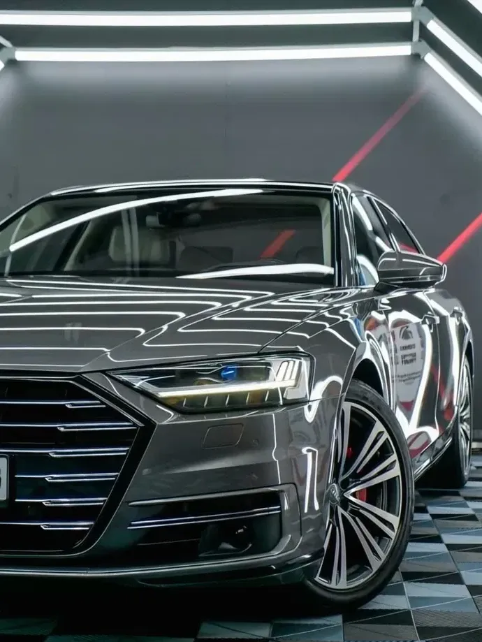 Audi A8 — imagine 2