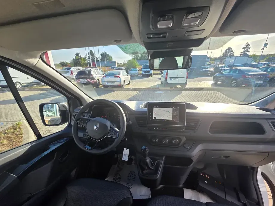 Renault Trafic — imagine 8