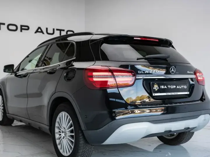 Mercedes-Benz A 220 W177/V177 4Matic 7G-DCT