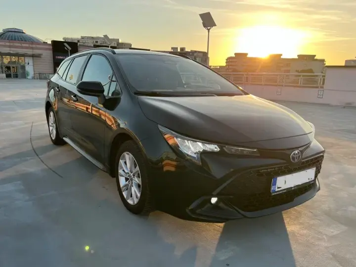 Toyota Corolla XII