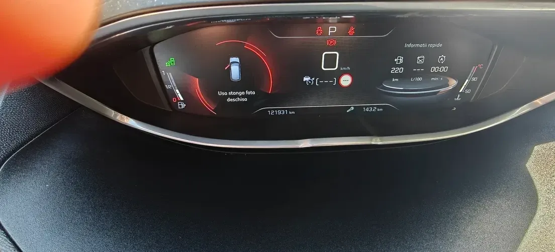 Peugeot 3008 II 1.6 BlueHDI S&S EAT6 GT-Line — imagine 9