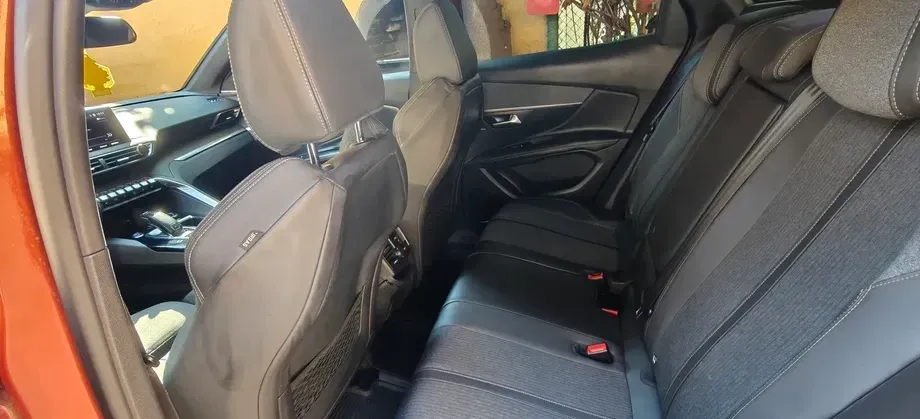 Peugeot 3008 II 1.6 BlueHDI S&S EAT6 GT-Line — imagine 3