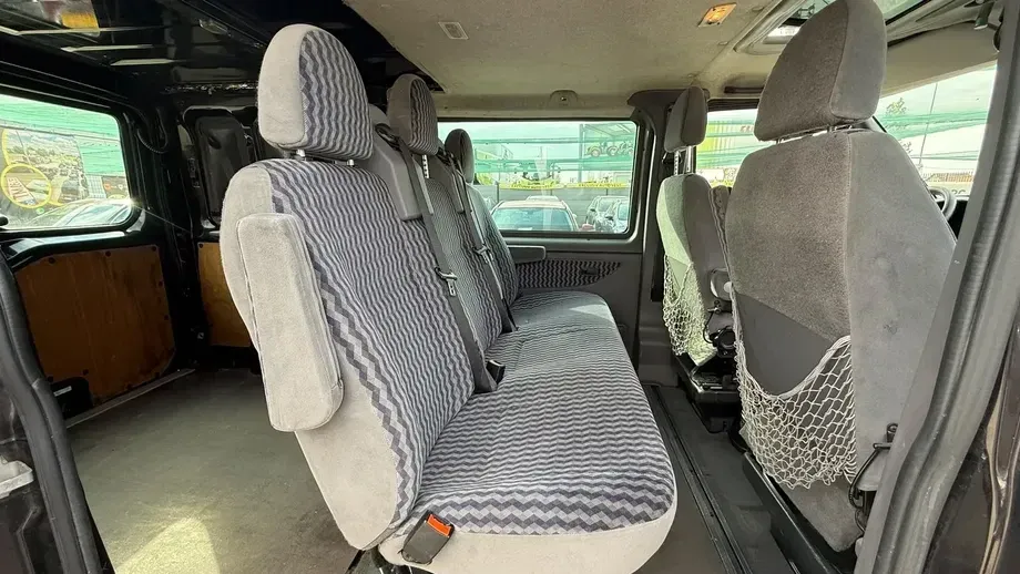 Ford Transit — imagine 8