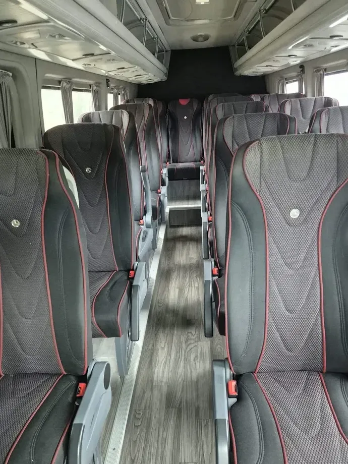 Mercedes-Benz Sprinter — imagine 9