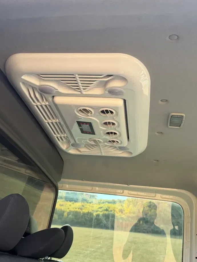 Volkswagen Crafter — imagine 7