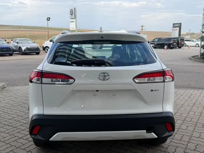 Toyota Corolla Cross 1.8 VVT-i Business Edition