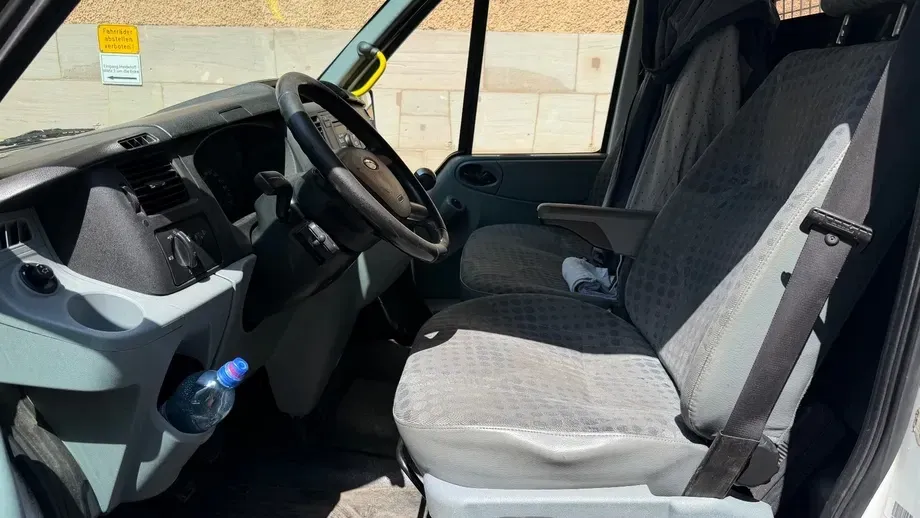Ford Transit — imagine 9