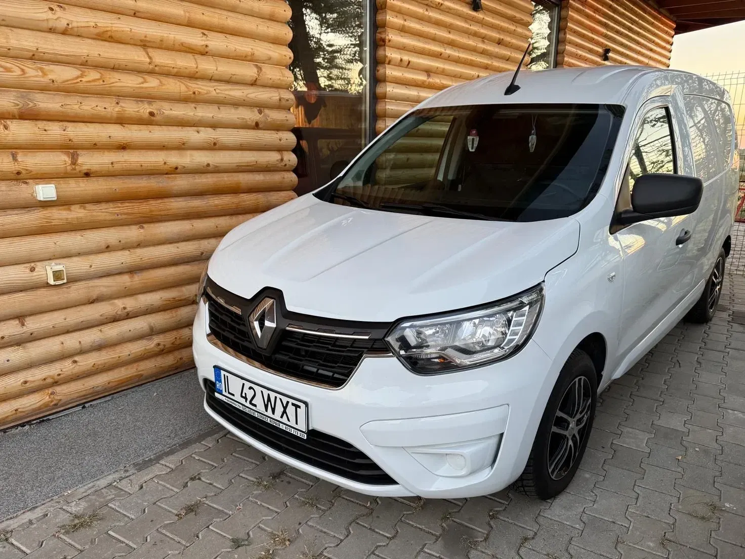 Renault Express — imagine 8