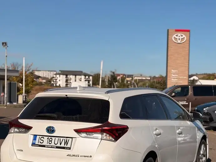 Toyota Auris II