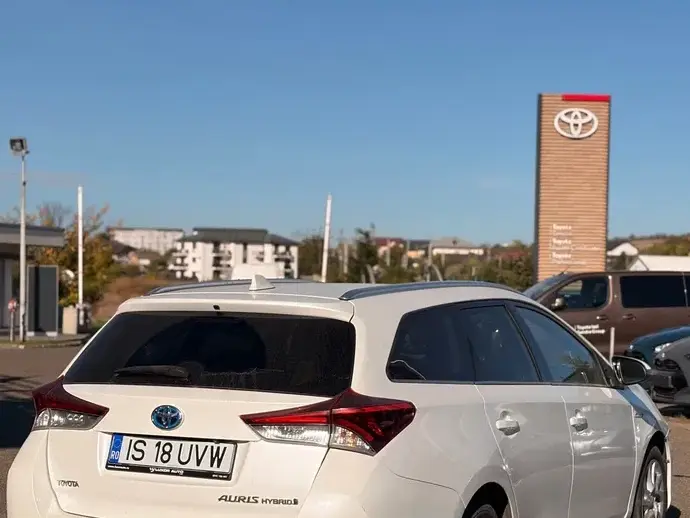 Toyota Auris II