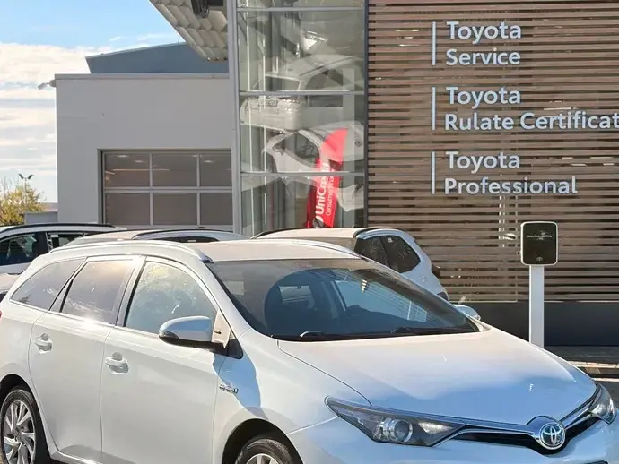 Toyota Auris II