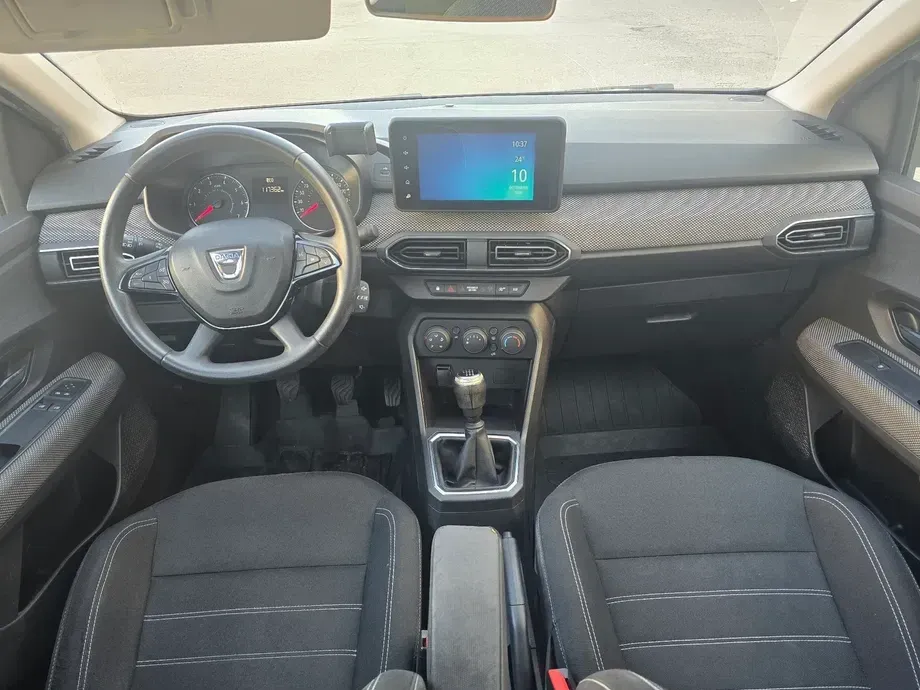 Dacia Logan TCe 90 MT6 Comfort — imagine 10