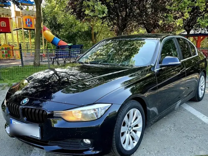 BMW Seria 3 F30/F31/F34 320d EfficientDynamics Edition