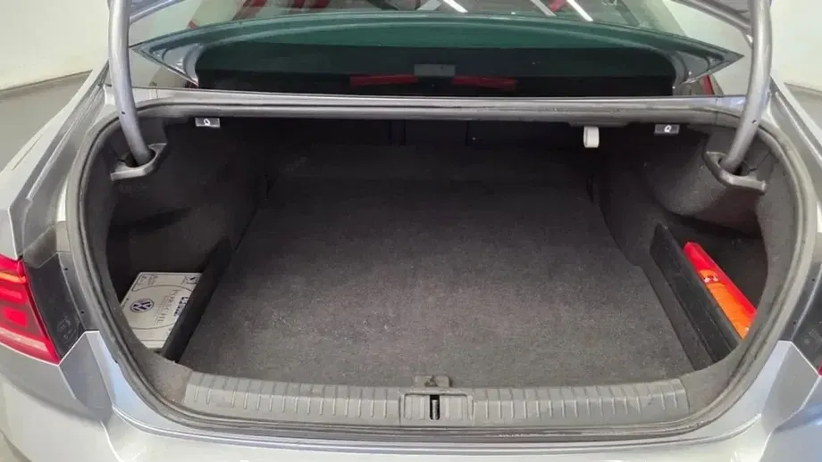 Volkswagen Passat B8 2.0 TDI DSG Highline — imagine 10