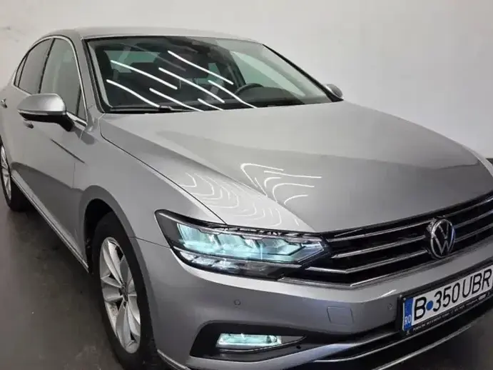 Volkswagen Passat B8 2.0 TDI DSG Highline