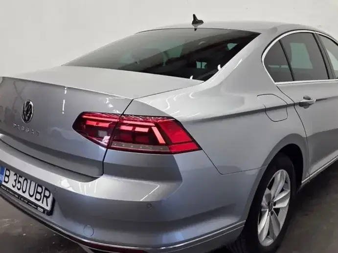 Volkswagen Passat B8 2.0 TDI DSG Highline