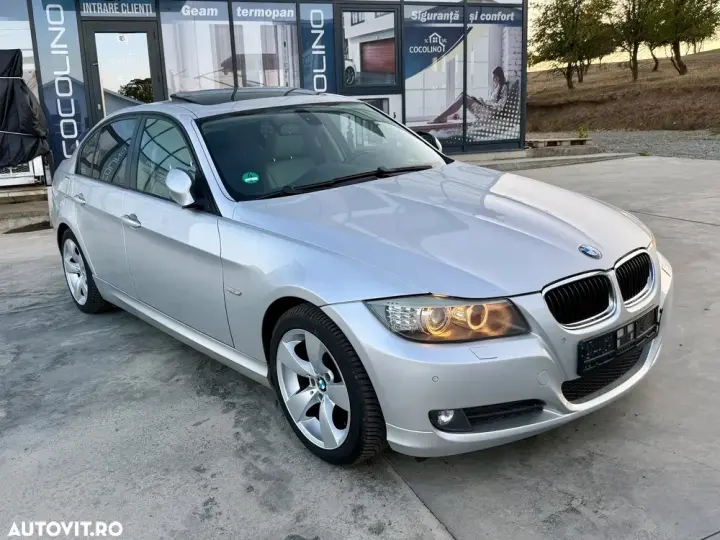 BMW Seria 3 E90/E91/E92/E93 [2005 - 2013] 320d DPF Aut.
