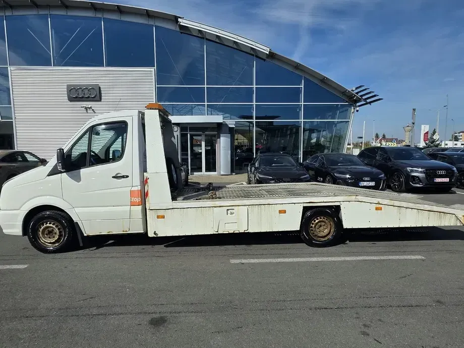 Volkswagen Crafter — imagine 3