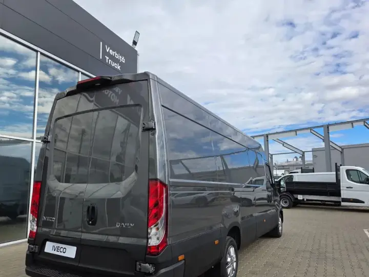 Iveco DAILY35S18 A8HV