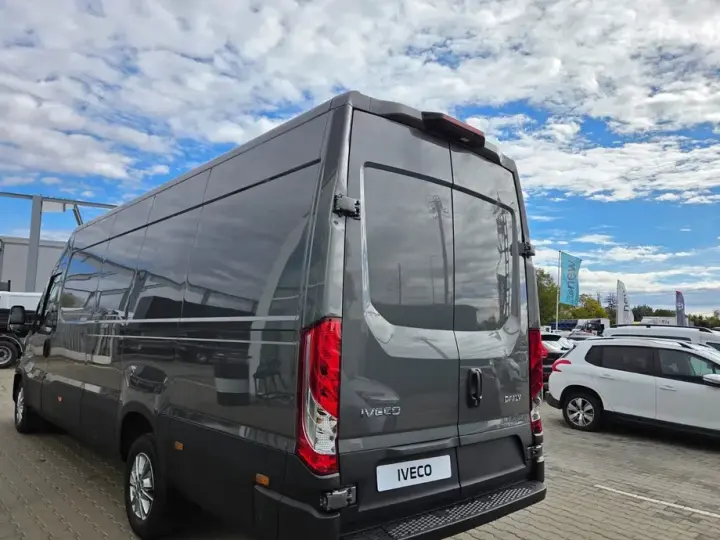 Iveco DAILY35S18 A8HV