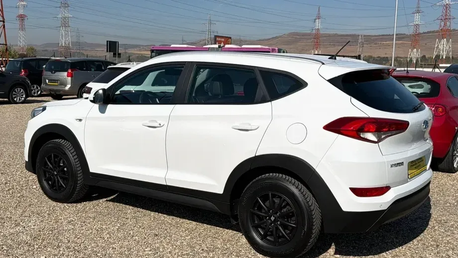 Hyundai Tucson III blue 1.6 GDi 2WD Passion — imagine 4