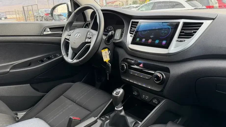 Hyundai Tucson III blue 1.6 GDi 2WD Passion — imagine 8