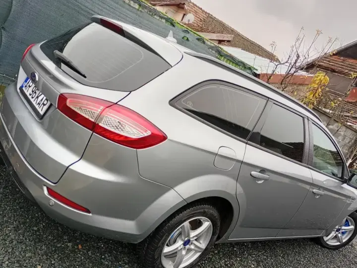 Ford Mondeo III