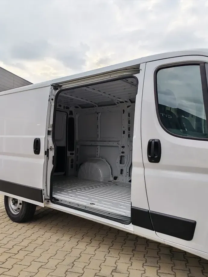 Peugeot Boxer — imagine 9
