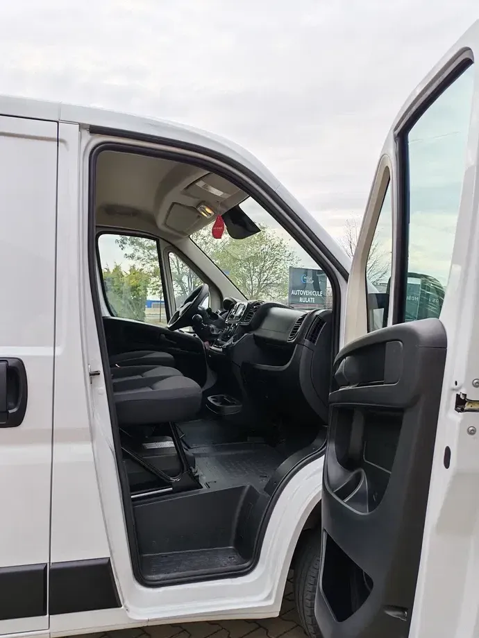 Peugeot Boxer — imagine 10