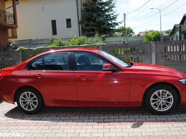 BMW Seria 3 F30/F31/F34 [2011 - 2019] 318i Edition Luxury Line Purity