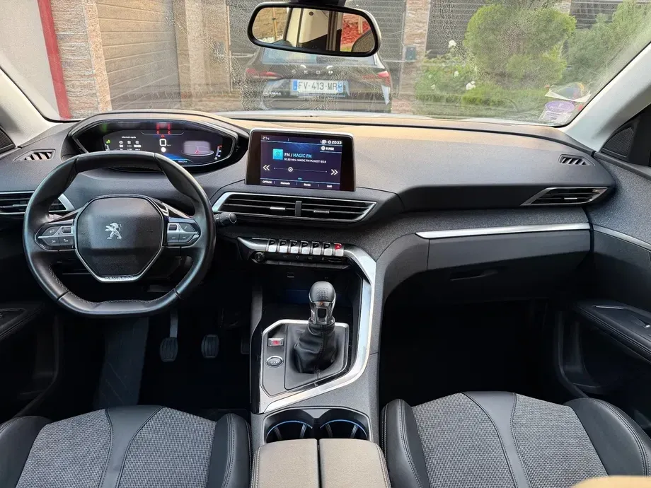 Peugeot 5008 — imagine 8